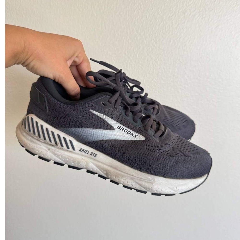 Brooks Ariel GTS 24 Gray Womens Running Walking Shoes 8 Activewear Max Support